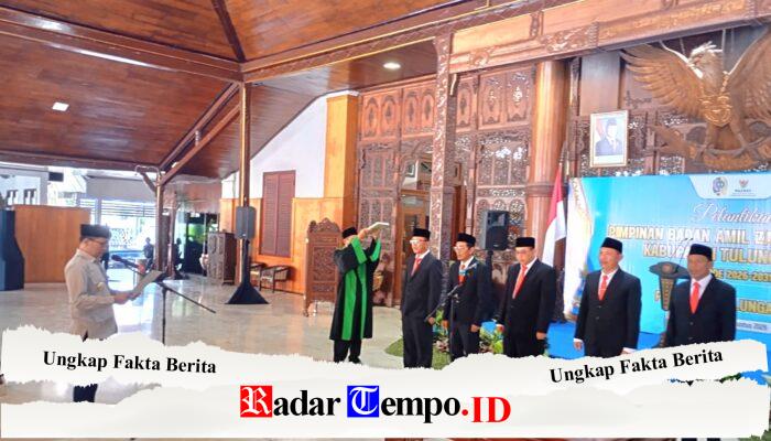 Plt Bupati Ahmad Baharudin Lantik Pimpinan BAZNAS Tulungagung Periode 2026–2031