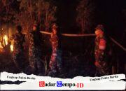 Hingga Malam Hari, Personel Kodim 1009/Tanah Laut Laksanakan Pemadaman Karhutla Cegah Meluasnya Kobaran Api