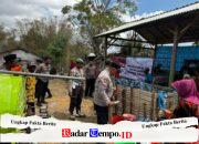Polsek Sapudi Polresta Sumenep Salurkan 3.600 Liter Air Bersih untuk 440 KK Terdampak Kekeringan
