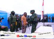 DET0N MURIB IKRAK SETIA KEMBALI KE NKRI, SATGAS YONIF 621/MANUNTUNG PERKUAT PENDEKATAN HUMANIS DI SINAK