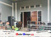 Tim Penyuluh Karhutla Mabes TNI Didampingi Danramil 08/Paloh Gelar Penyuluhan dari Rumah ke Rumah