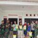 Pasca Karhutla, Koramil 03/Tebas Patroli Wilayah Sekaligus Salurkan Sembako kepada Warga