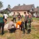 Babinsa Koramil 1008-02/Haruai-Upau-Bintang Ara Bantu Distribusikan Air Bersih untuk Warga Masingai 2