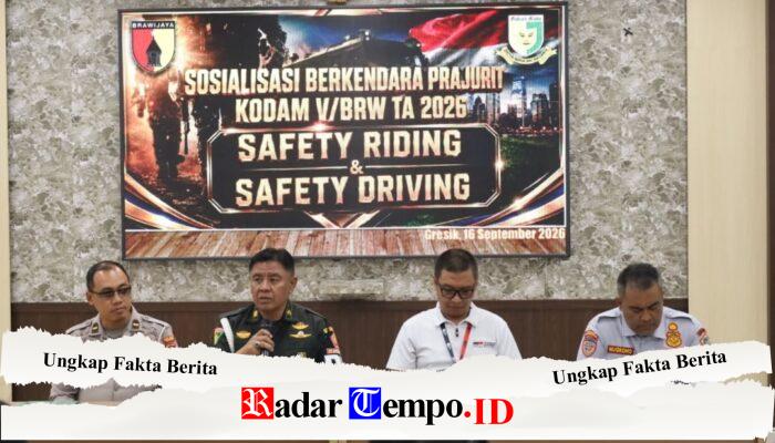 Satlantas Polres Gresik Gelar Coaching Clinic Keselamatan Berkendara Bersama Subdenpom