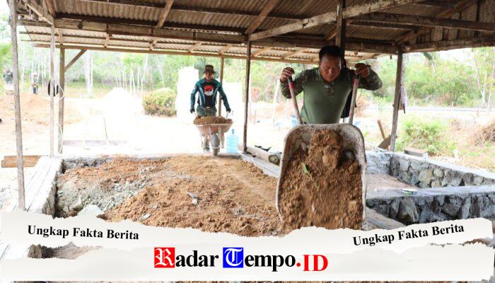 Fondasi Rampung, Satgas TMMD ke-130 Lanjutkan Pengurukan untuk Perkuat Konstruksi